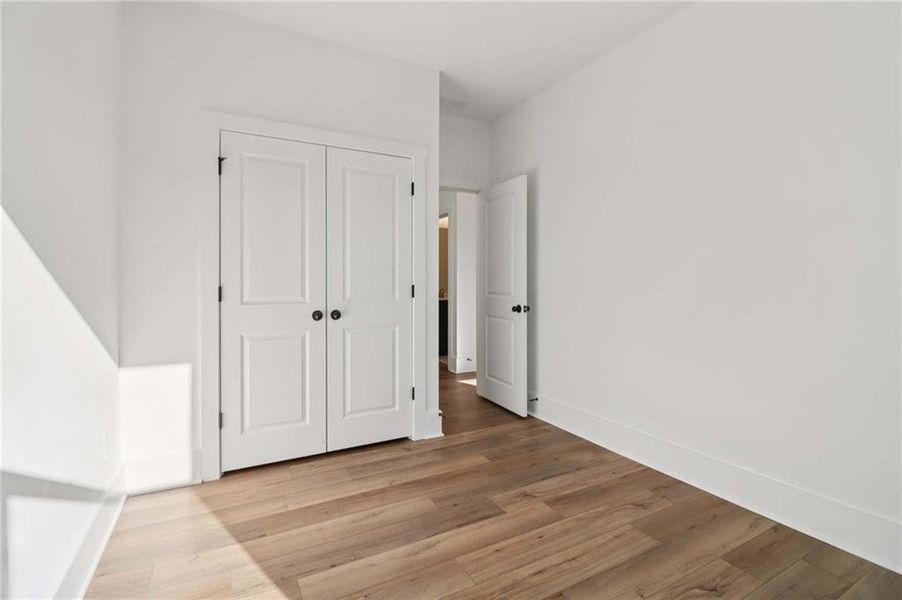 Spacious, unfurnished interior of a new home in Park Vue, Atlanta (Image 29).