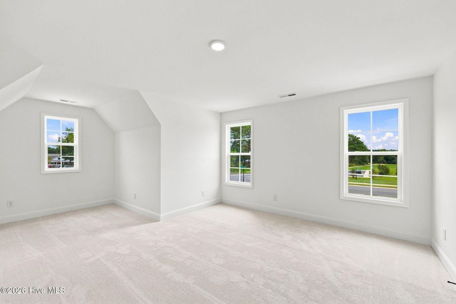 Spacious, unfurnished interior of a new home in Legacy Lakes, Aberdeen (Image 28).