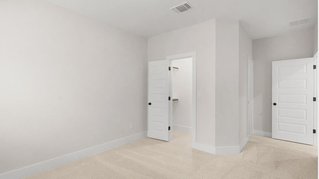 Spacious, unfurnished interior of a new home in Broken Oak, Georgetown (Image 29).