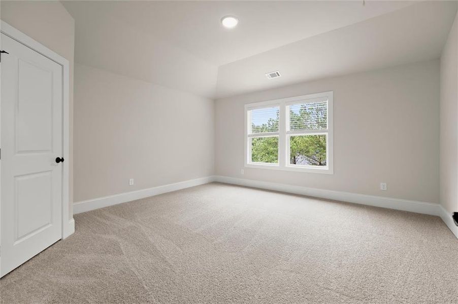 Spacious, unfurnished interior of a new home in , Flowery Branch (Image 49). Spacious, unfurnished interior of a new home in , Flowery Branch (Image 49).