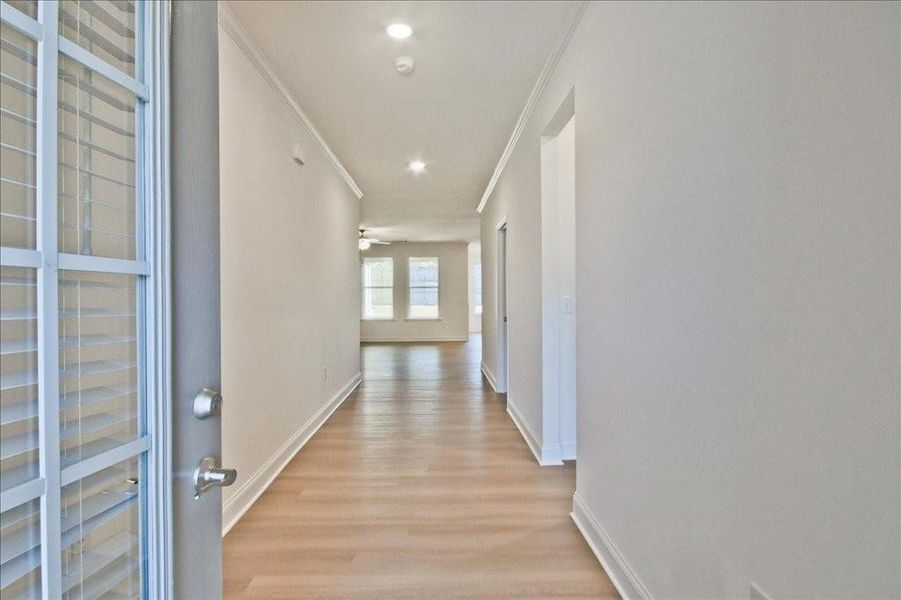 Spacious, unfurnished interior of a new home in Cooper's Walk, Loganville (Image 24).