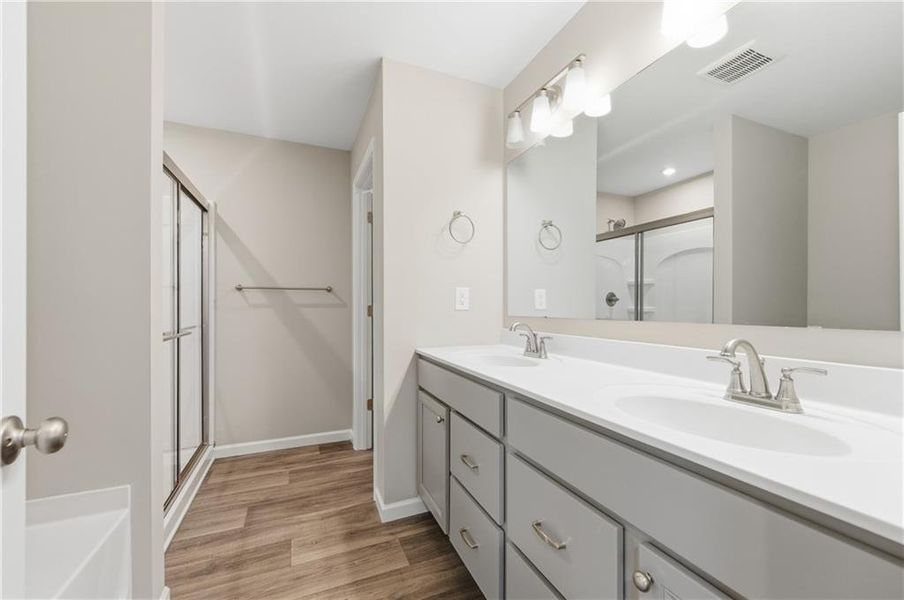 Furnished interior view inside a new home in Twin Lakes, Hoschton (Image 15).
