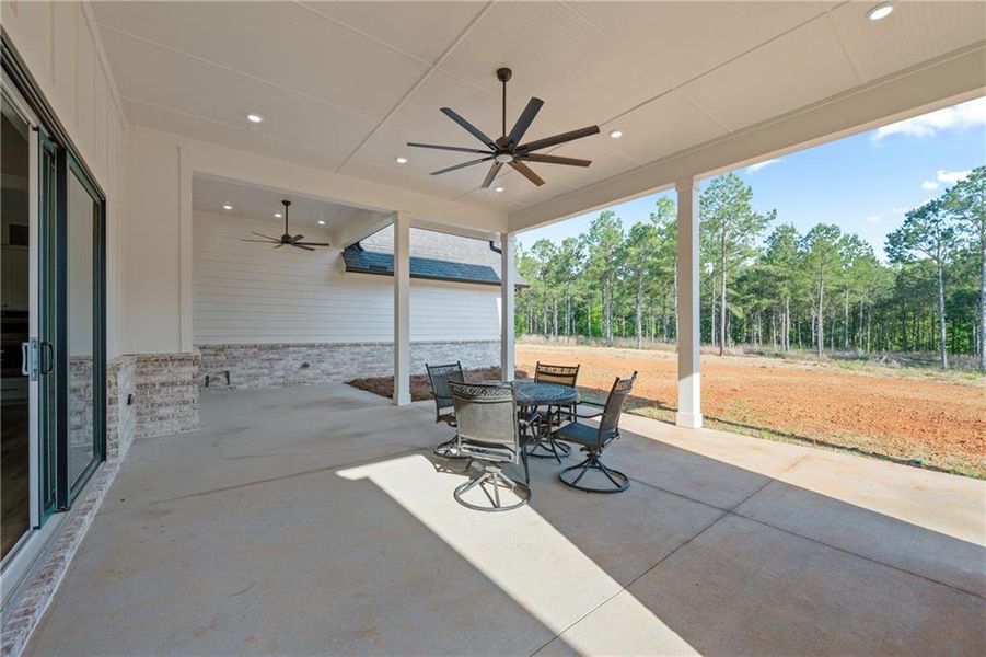 Exterior details and patio area of a home in , Nicholson (Image 28).