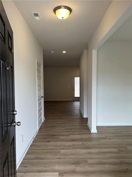 Spacious, unfurnished interior of a new home in Emerald Oaks Estates, Rome (Image 13).