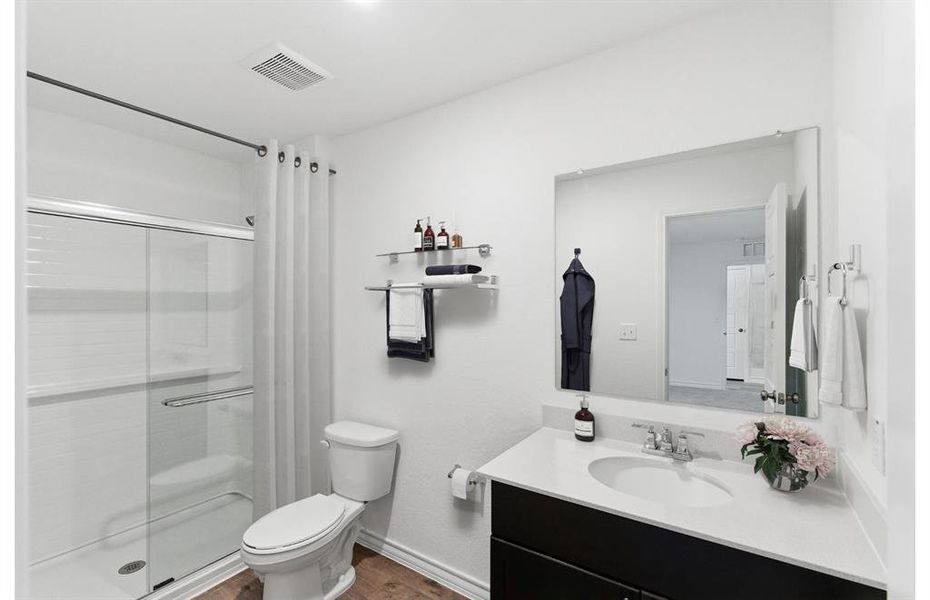 Owner's bath *photo may depict options and features that are not available