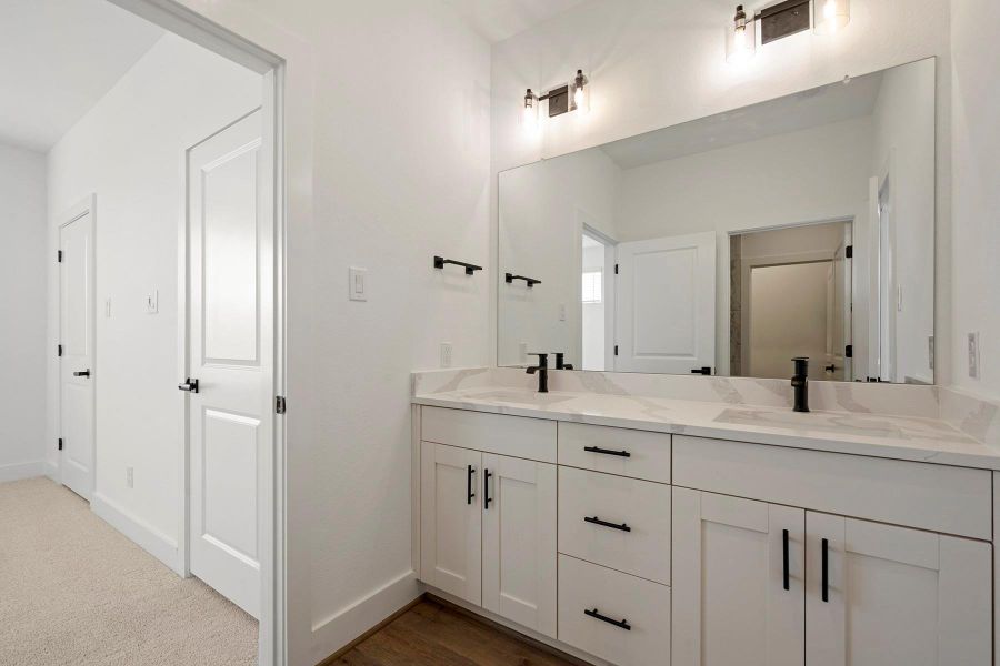 Furnished interior view inside a new home in Hallimore Ranch, Rosenberg (Image 12). Furnished interior view inside a new home in Hallimore Ranch, Rosenberg (Image 12).