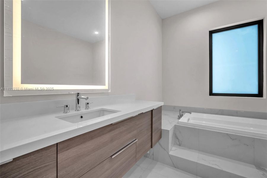 Furnished interior view inside a new home in , Hollywood (Image 15).