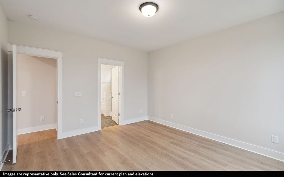 Spacious, unfurnished interior of a new home in McCain's Station, Gallatin (Image 21).