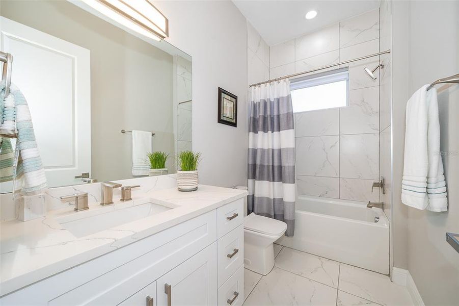 Furnished interior view inside a new home in , St. Cloud (Image 28).