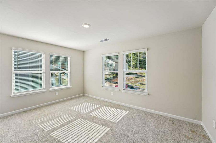 Spacious, unfurnished interior of a new home in Hemingway - Reserve Series, Cumming (Image 23).