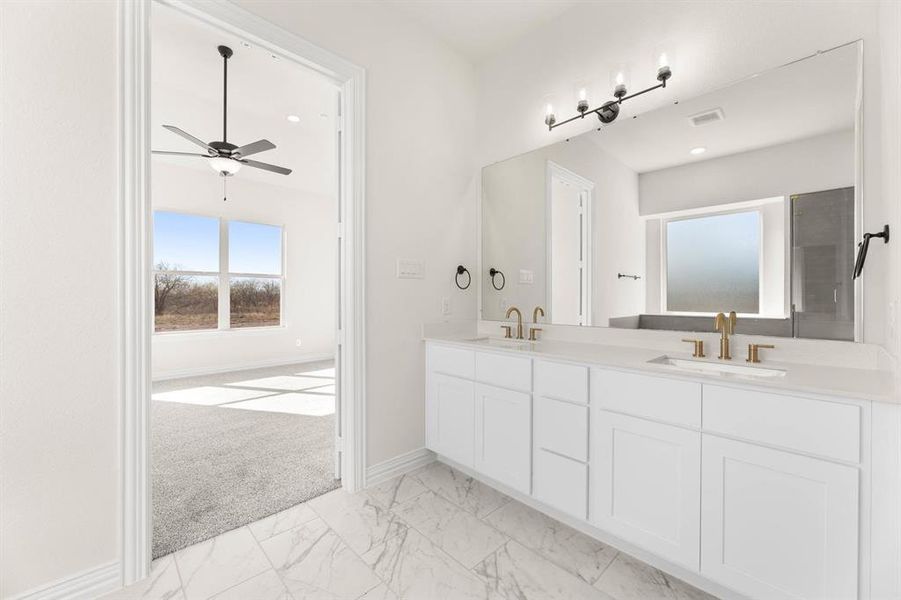 1473 Saguaro-Primary Suite-4