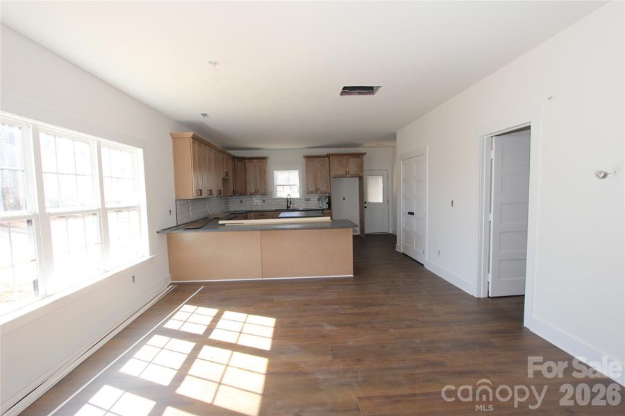 Image 14 of a home in .