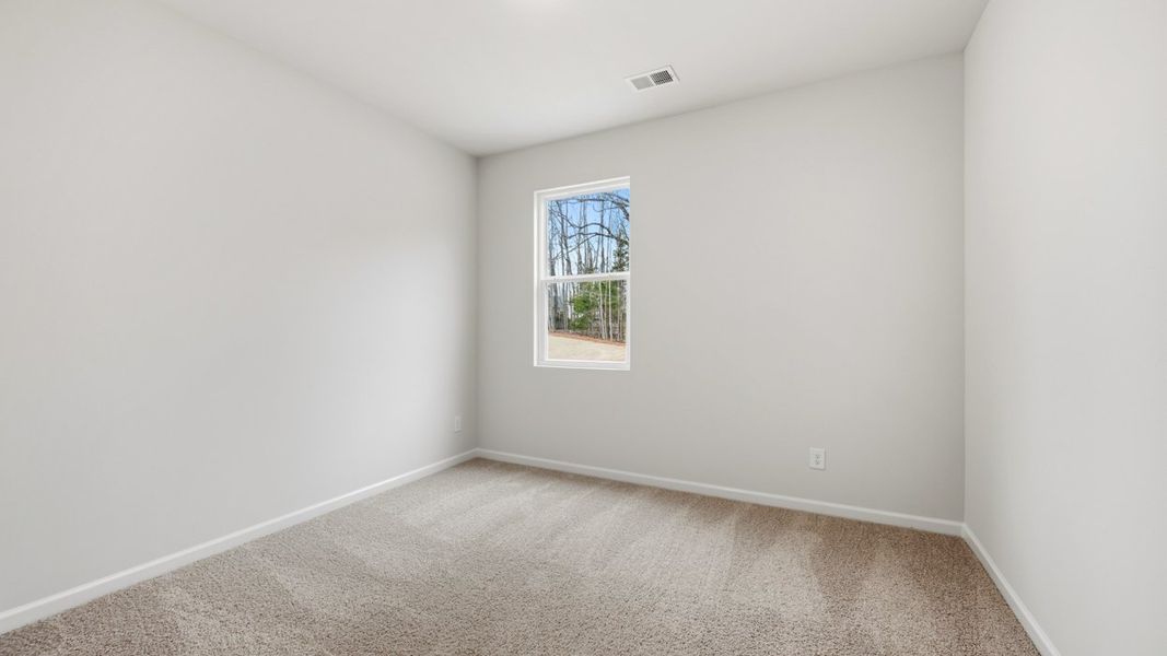 Representative unfurnished interior of a home built from the Hayden by D.R. Horton in Jackson Landing, Jefferson (Image 22).