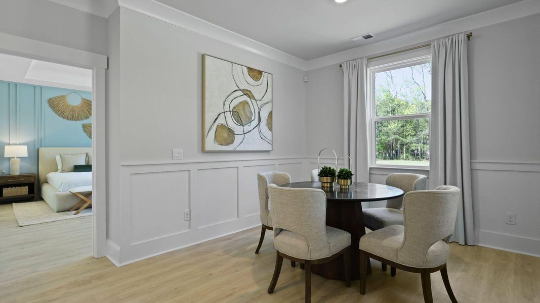 Furnished interior view inside a new home in Berkeley Bay, Ridgeville (Image 31).