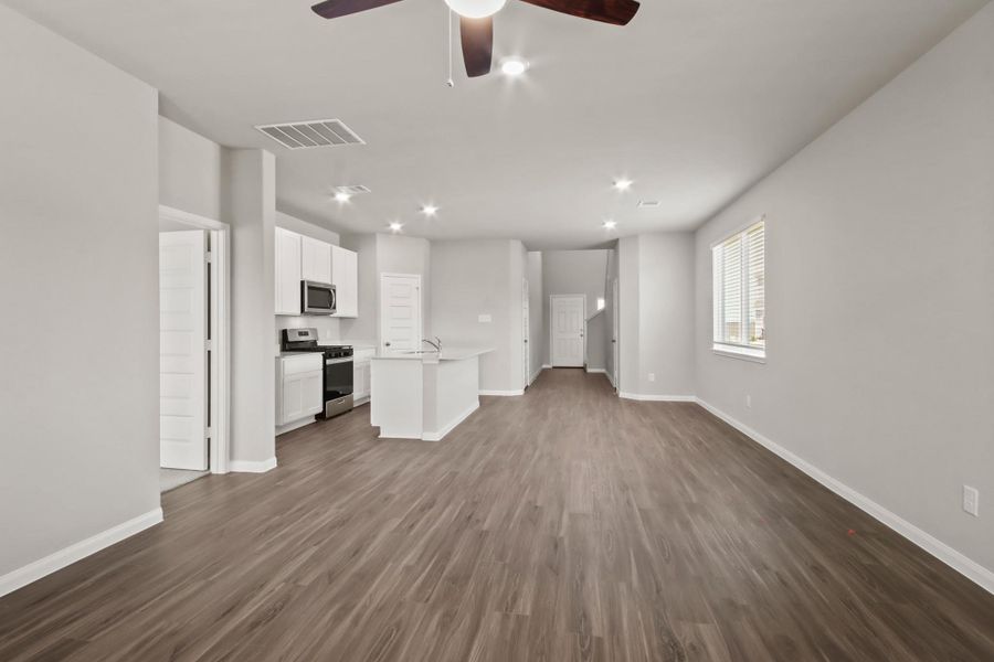 Image 16 of a home in Ridgeland Hills. Image 16 of a home in Ridgeland Hills.