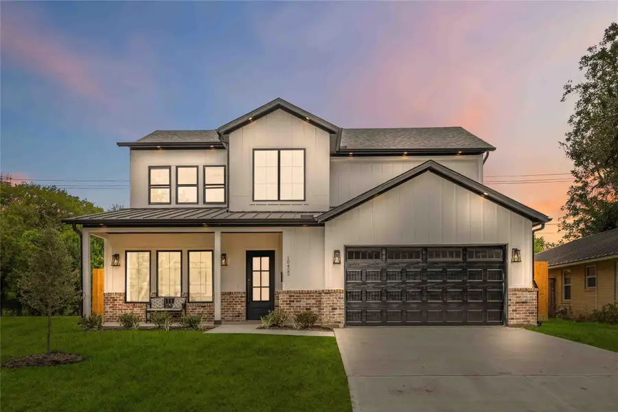 Front exterior of a new home in , Houston, TX, highlighting curb appeal (Image 2).