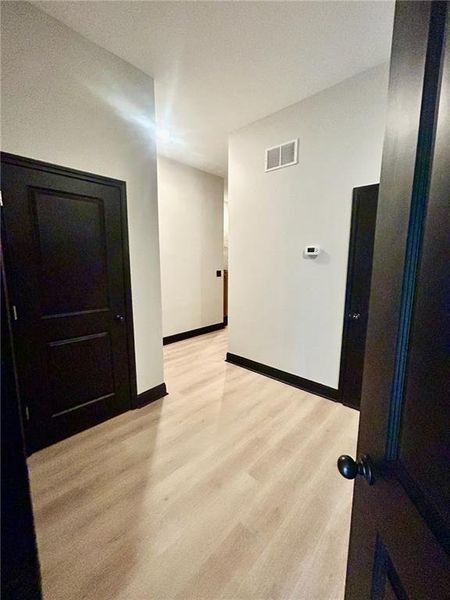 Spacious, unfurnished interior of a new home in , Atlanta (Image 42).