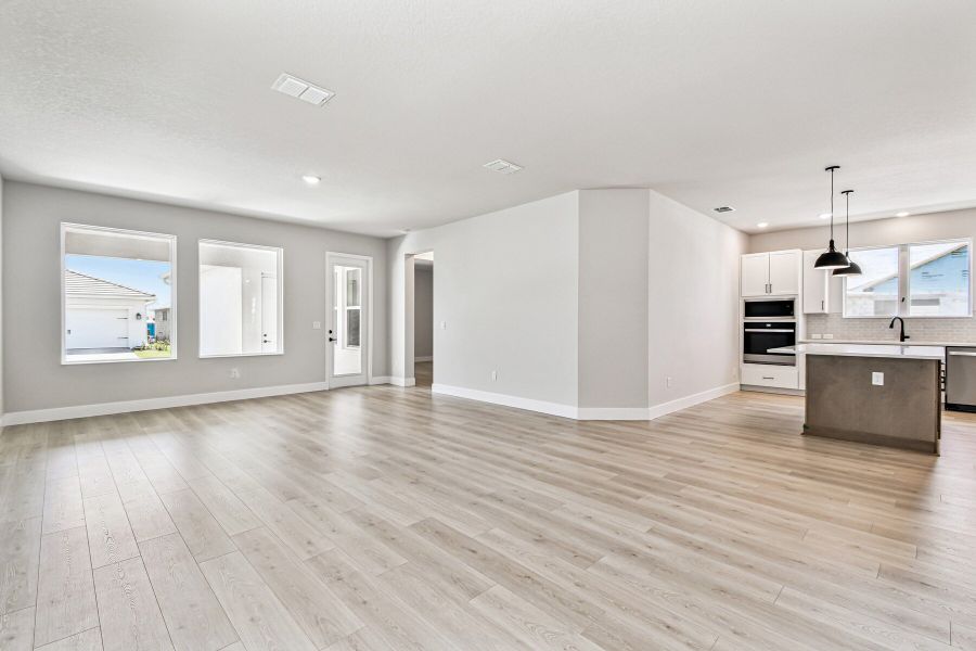 The Ambrosia - Family Room