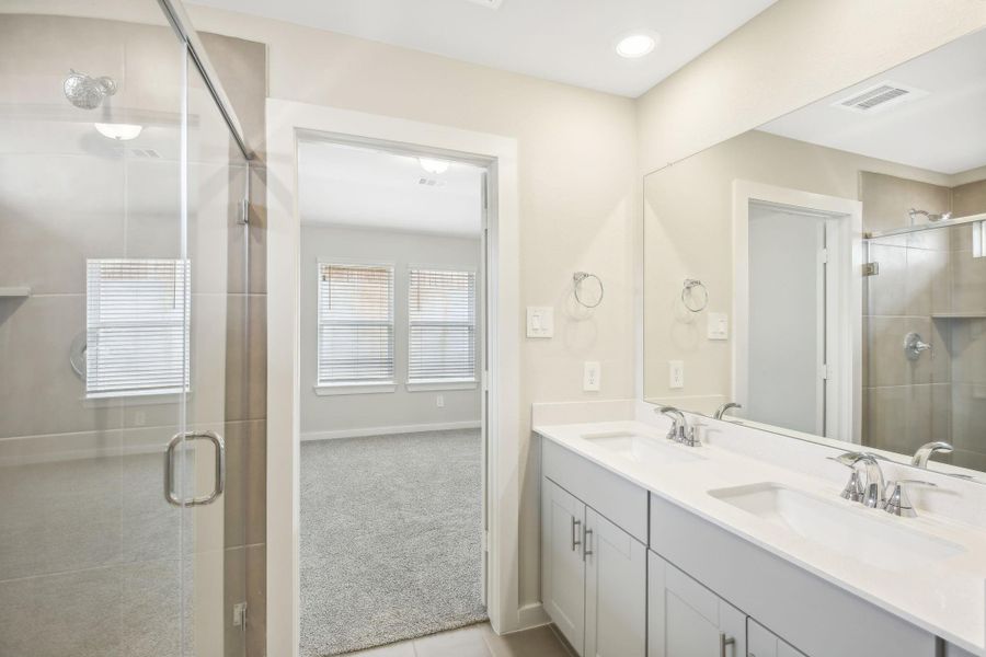 Photo is not of the actual home but is an inspirational photo of builder’s model home and may depict options, furnishings, and/or decorator features that are not included.