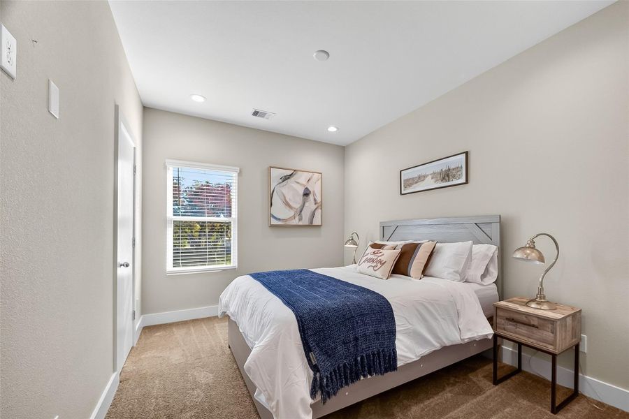 Furnished interior view inside a new home in Scranton Estates, Houston (Image 27).