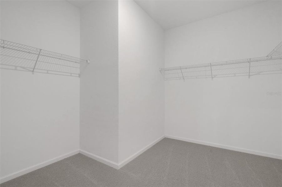 Spacious, unfurnished interior of a new home in Annabelle Estates, Winter Haven (Image 25).
