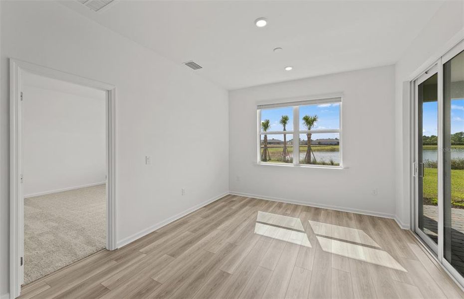 Spacious, unfurnished interior of a new home in Reagan Landing, Bradenton (Image 25). Spacious, unfurnished interior of a new home in Reagan Landing, Bradenton (Image 25).
