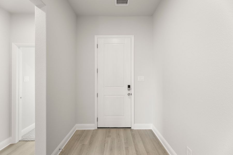 Spacious, unfurnished interior of a new home in Walden Pond, Forney (Image 26). Spacious, unfurnished interior of a new home in Walden Pond, Forney (Image 26).