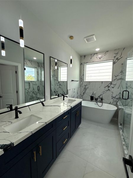 Furnished interior view inside a new home in , Houston (Image 11).