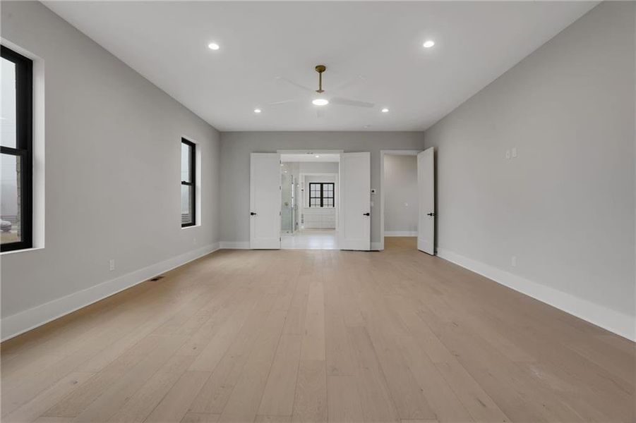 Spacious, unfurnished interior of a new home in , Milton (Image 59).