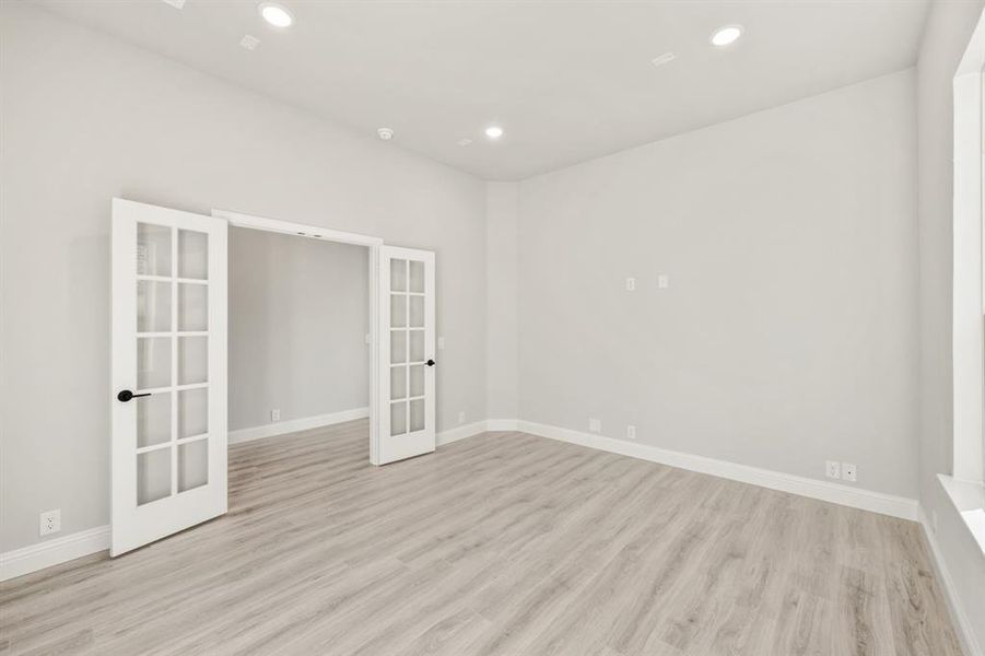 Spacious, unfurnished interior of a new home in Mockingbird Hills 60-65, Joshua (Image 21).