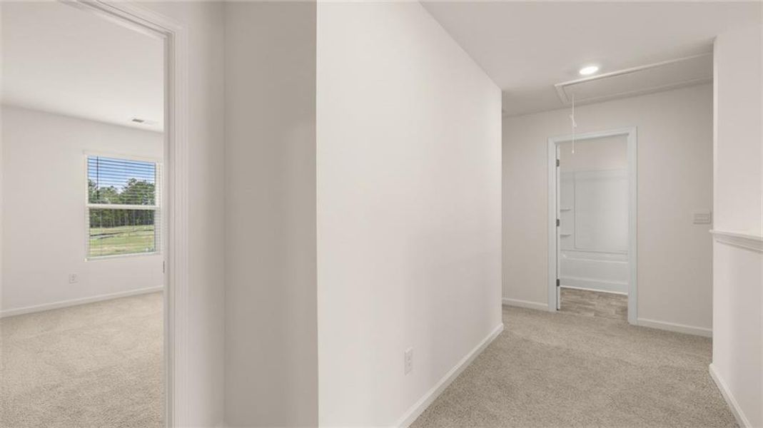 Spacious, unfurnished interior of a new home in Oakchase at Hampton, Hampton (Image 20).