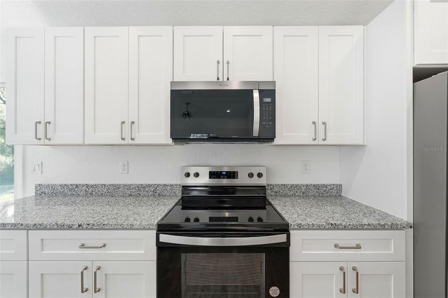 Furnished interior view inside a new home in , Ocklawaha (Image 7).