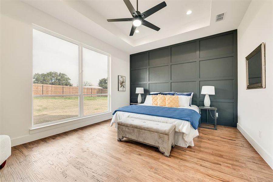 Furnished interior view inside a new home in , Dallas (Image 16).