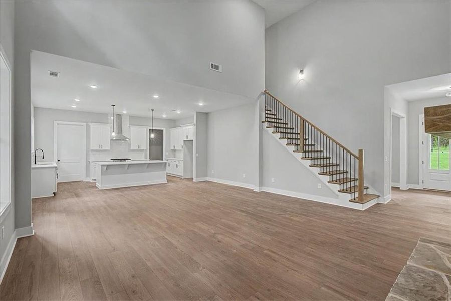 Spacious, unfurnished interior of a new home in , Rome (Image 42).