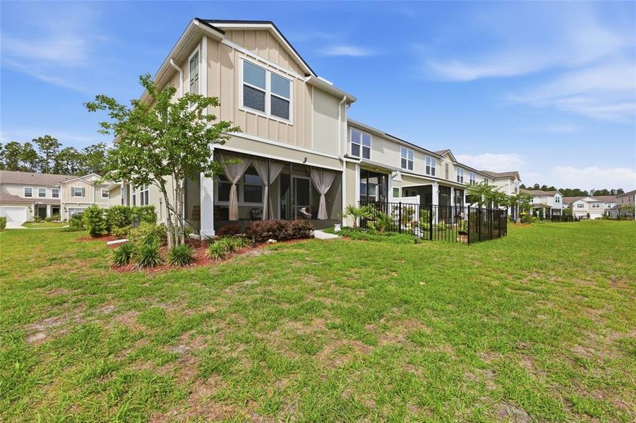 Exterior details and patio area of a home in , Palm Coast (Image 32).