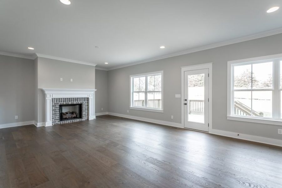 Representative unfurnished interior of a home built from the Wateroak by Riverstone Construction, LLC in Paxton Pointe, Hixson (Image 15). Representative unfurnished interior of a home built from the Wateroak by Riverstone Construction, LLC in Paxton Pointe, Hixson (Image 15).