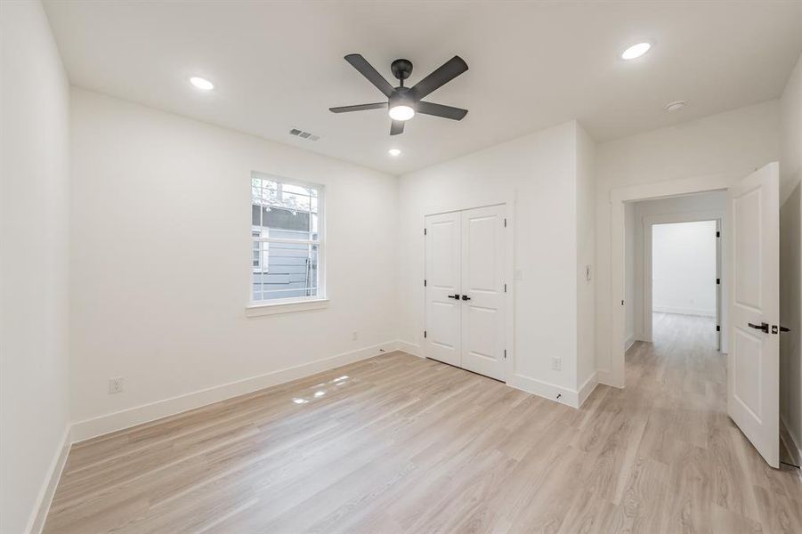 Spacious, unfurnished interior of a new home in , Fort Worth (Image 31). Spacious, unfurnished interior of a new home in , Fort Worth (Image 31).