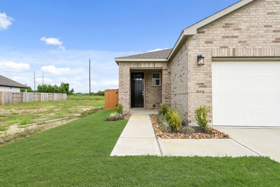 Exterior details and patio area of a home in River Ranch Trails, Dayton (Image 3). Exterior details and patio area of a home in River Ranch Trails, Dayton (Image 3).