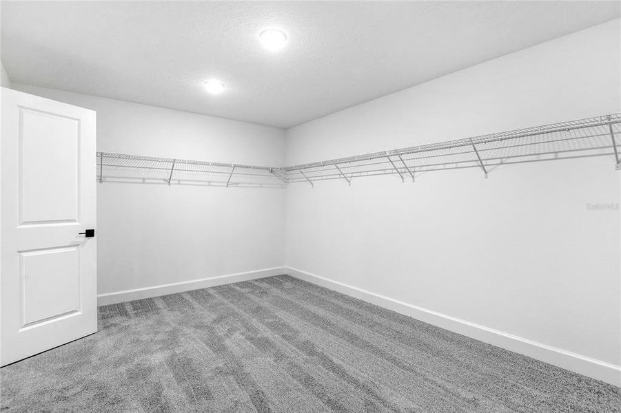 Spacious, unfurnished interior of a new home in Seasons at Wekiva Ridge, Mount Dora (Image 16). Spacious, unfurnished interior of a new home in Seasons at Wekiva Ridge, Mount Dora (Image 16).
