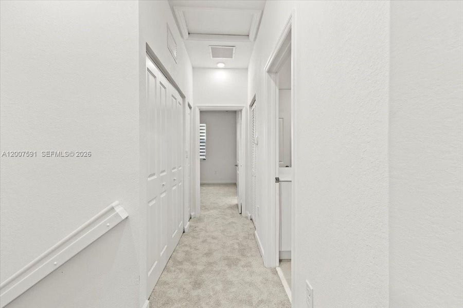 Spacious, unfurnished interior of a new home in , Homestead (Image 29).