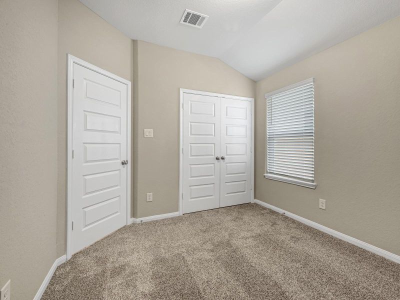Spacious, unfurnished interior of a new home in Montgomery Oaks - Premier, Conroe (Image 14). Spacious, unfurnished interior of a new home in Montgomery Oaks - Premier, Conroe (Image 14).