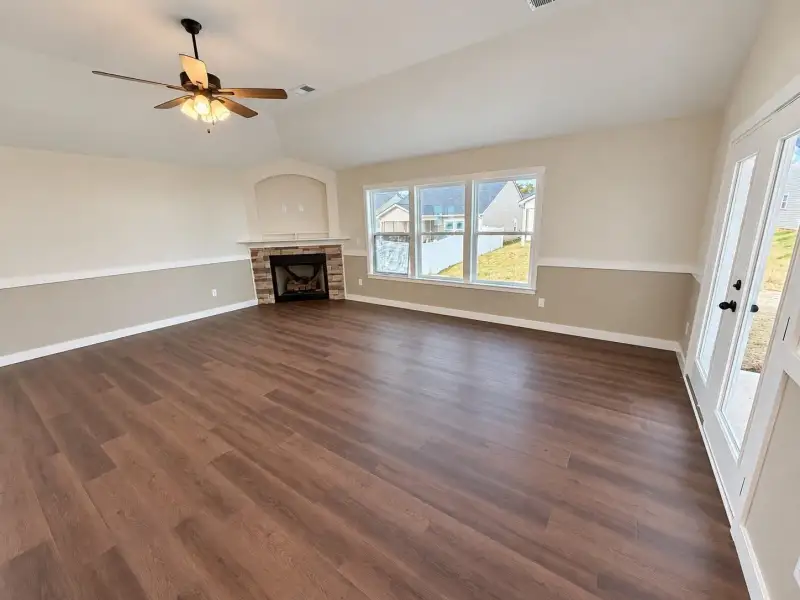 Spacious, unfurnished interior of a new home in Cleveland Meadows, Spartanburg (Image 13). Spacious, unfurnished interior of a new home in Cleveland Meadows, Spartanburg (Image 13).
