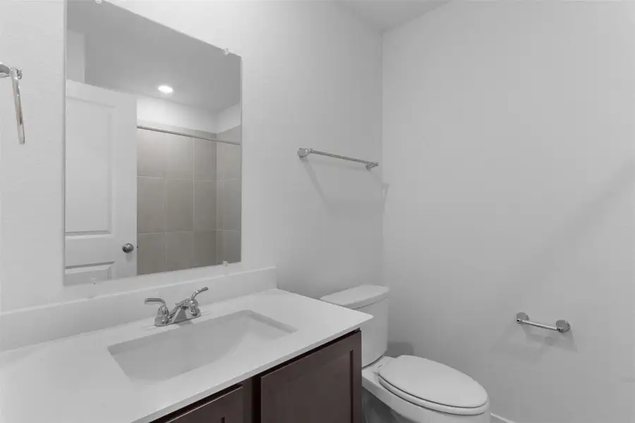 REPRESENTATIVE OF FLOOR PLAN ONLY REPRESENTATIVE OF FLOOR PLAN ONLY