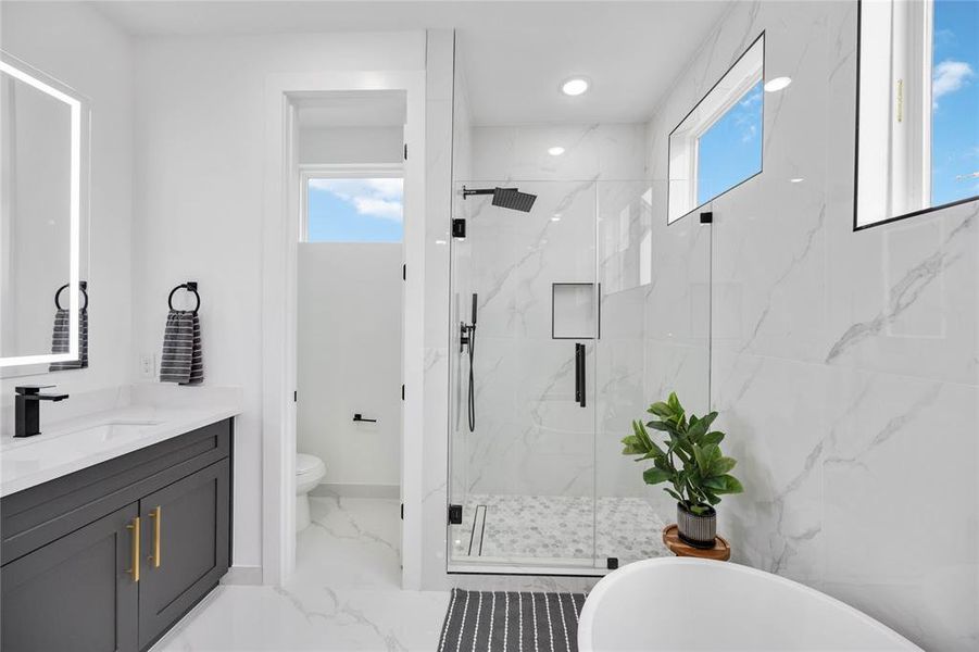 Elegant primary ensuite bathroom