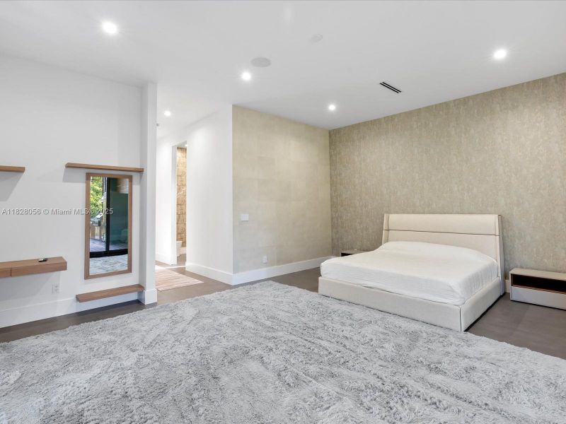 Furnished interior view inside a new home in , Miami (Image 9).