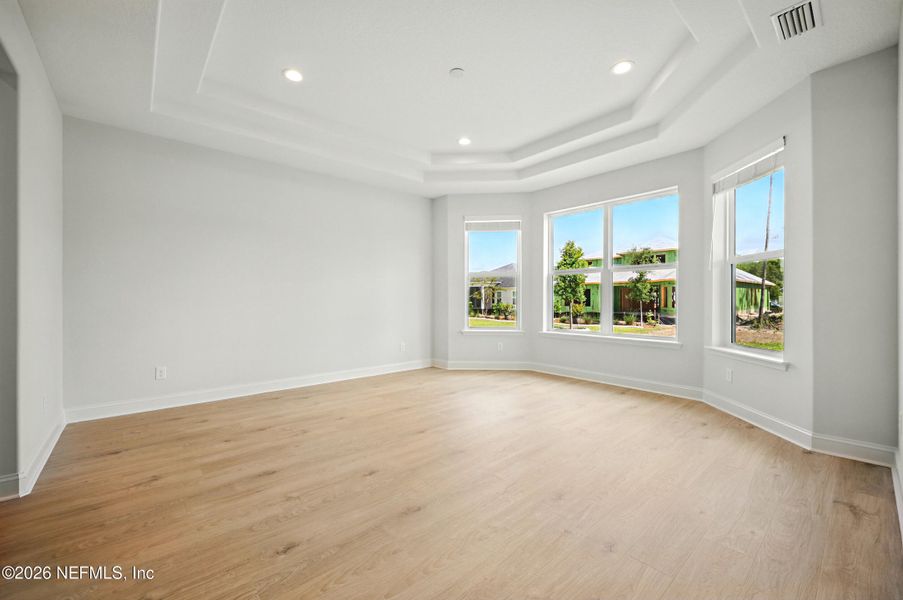 Spacious, unfurnished interior of a new home in , St. Augustine (Image 16).