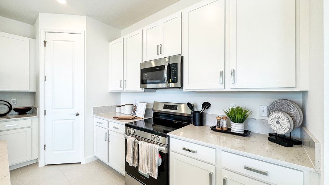 1871 Atlanta Kitchen 2of3 F1 Base2