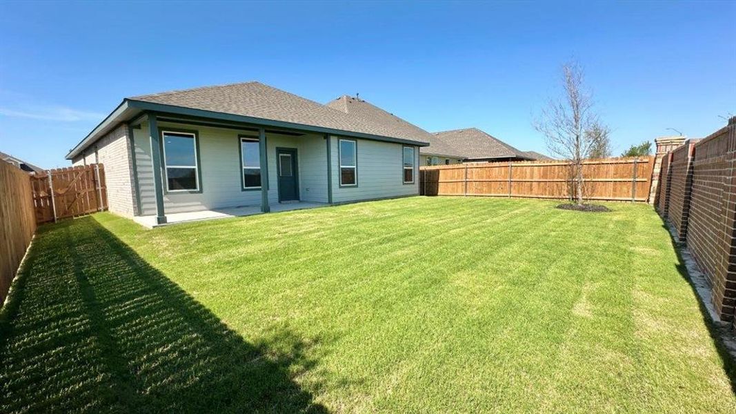Image 13 of a home in Rock Creek Ranch.