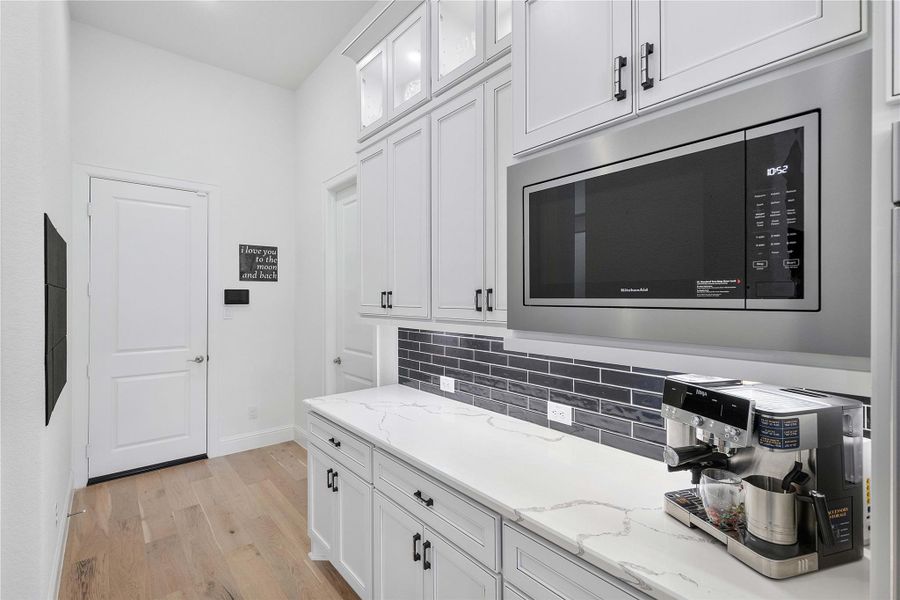 Furnished interior view inside a new home in , Conroe (Image 45). Furnished interior view inside a new home in , Conroe (Image 45).