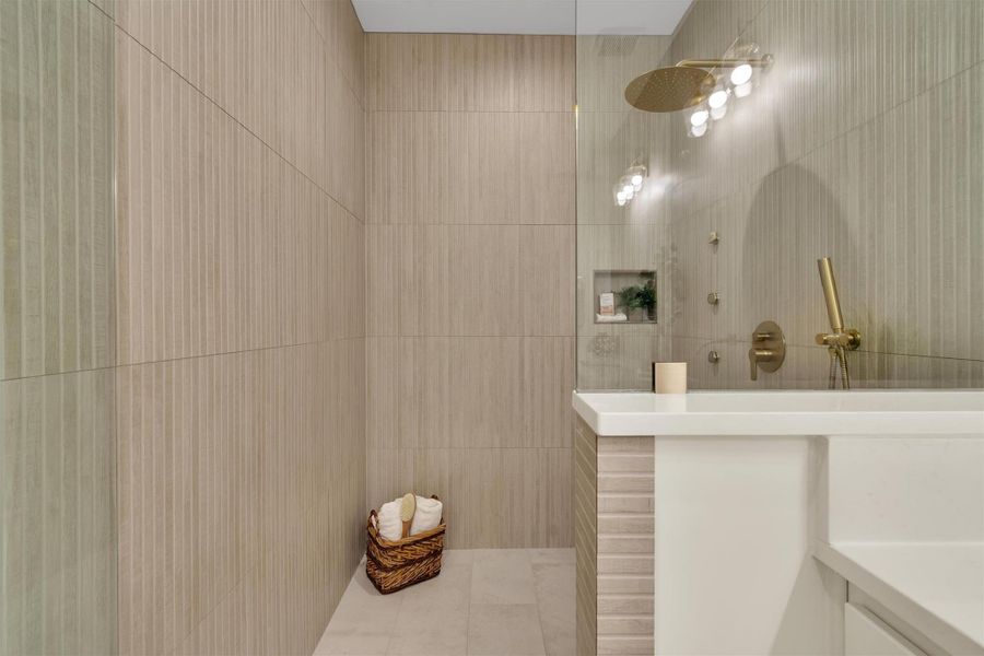 Furnished interior view inside a new home in , Lago Vista (Image 9). Furnished interior view inside a new home in , Lago Vista (Image 9).